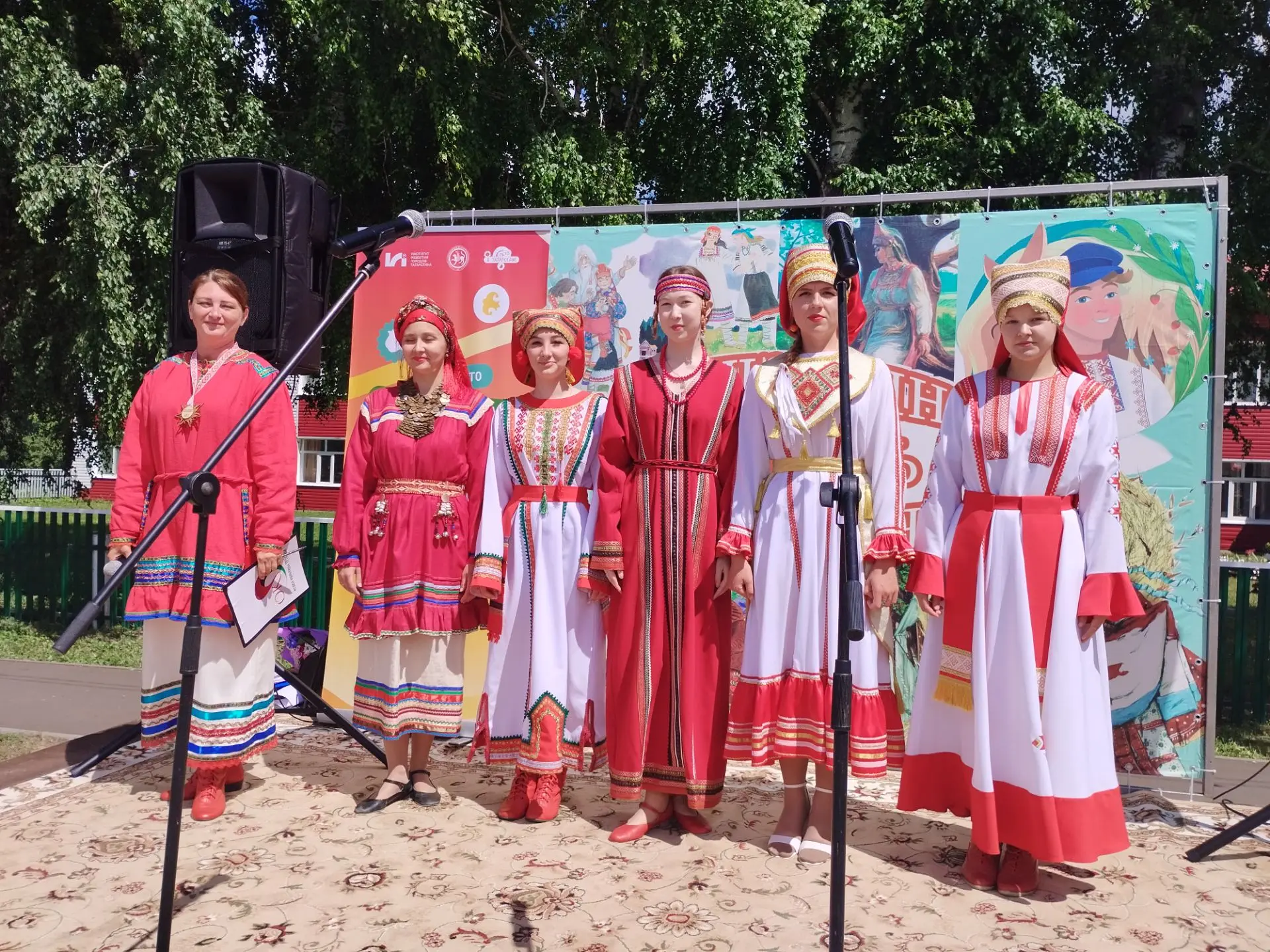 В рамках Республиканского праздника мордовской культуры "Валда Шинясь" ученица МБОУ "Кильдюшевская С