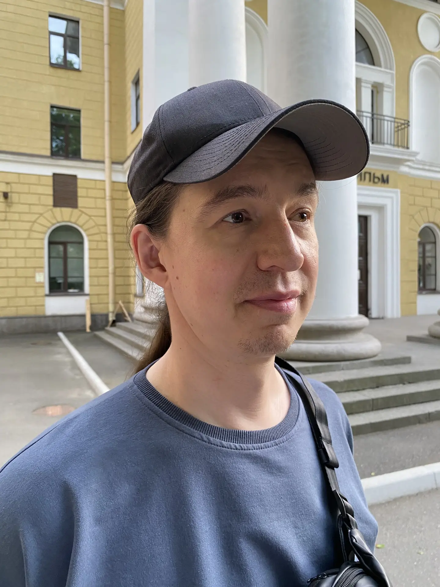 Что то Александр давно не делал процедуры для лица) мы ждем)
- такое сообщение написали мне в телегр