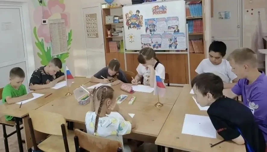 Всероссийская акция  «Рисуй, Россия!»
«Рисуй, Россия!» - это творческая мастерская, на которой ребят