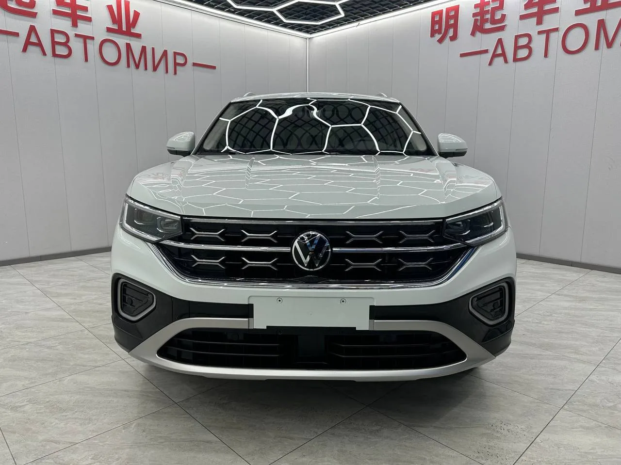 НА ЗАКАЗ

🚘 Volkswagen Tayron 2023 280TSI Luxury Plus Advanced

 Страна вывоза: Китай 🇨🇳

✅ год 2