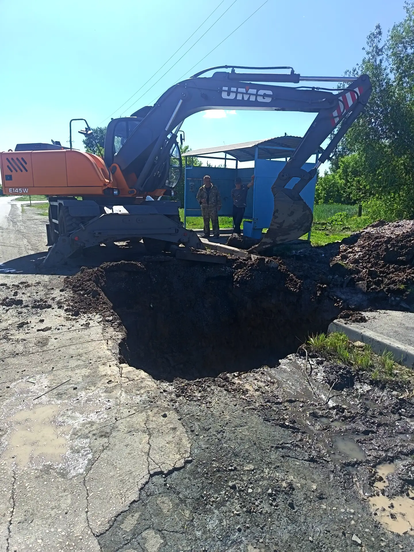 НОВОСТЬ.
03.06.2026 года проводились работы по устранению порыва на сети водоснабжения с.Баган ул.Си