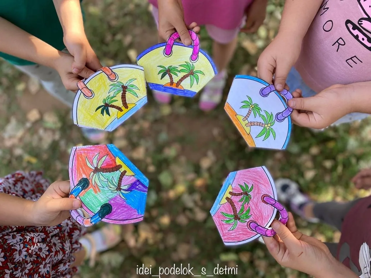 АППЛИКАЦИЯ «СУМОЧКА»👜

Начальна школа