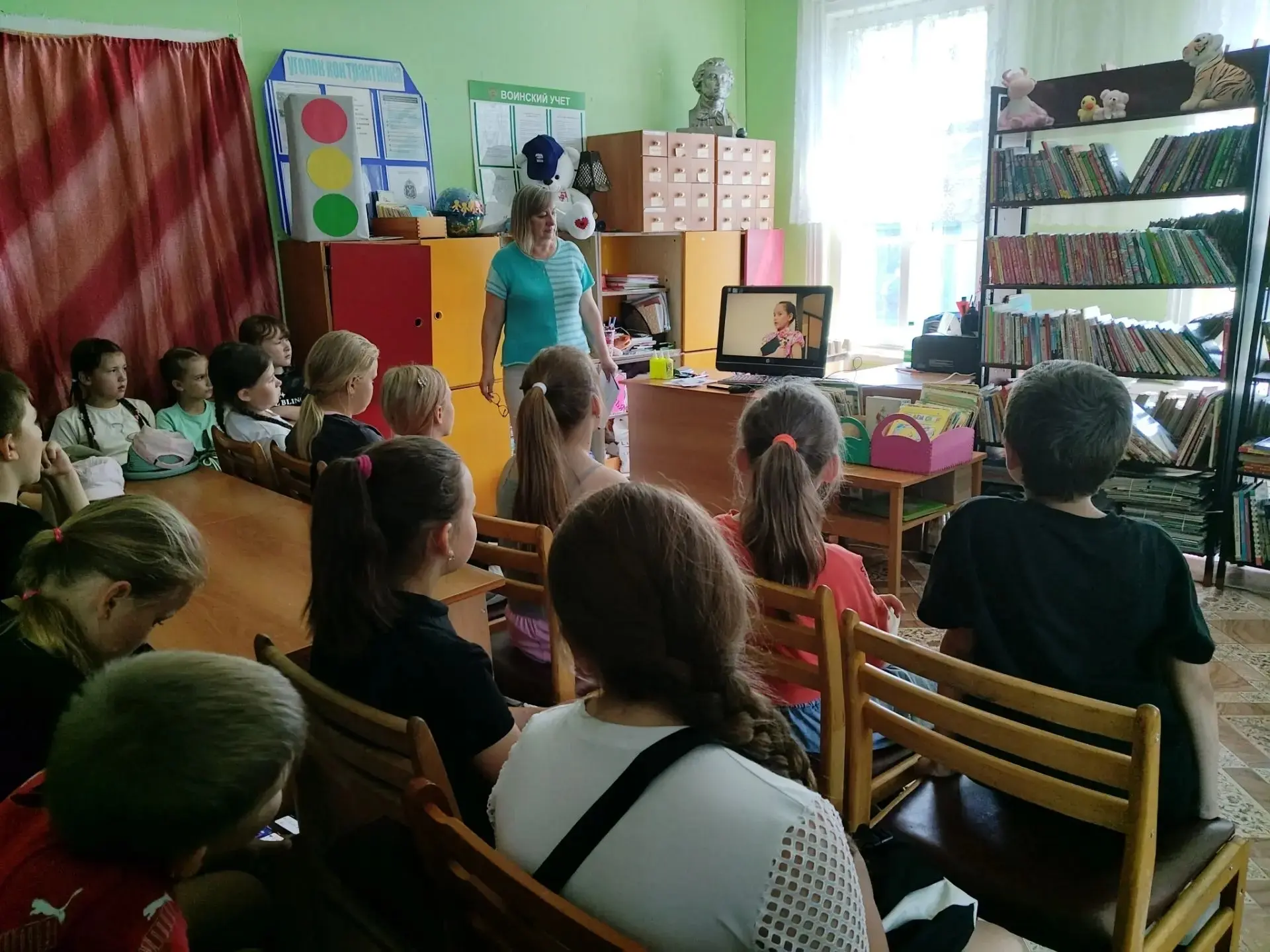 3 июля, в преддверии праздника «Дня семьи, Любви и Верности», для детей из пришкольного лагеря в Дет