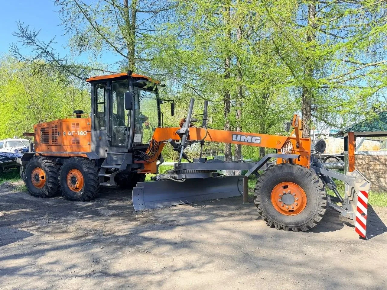 🚜Новый автогрейдер поступил в Тигильский округ на Камчатке!

Средства на её приобретение были выдел