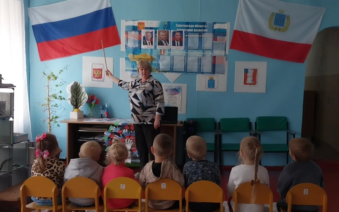 Скоро праздник-  День России. И мы продолжаем наш проект " Наша родина - Россия". Мы просмотрели мул