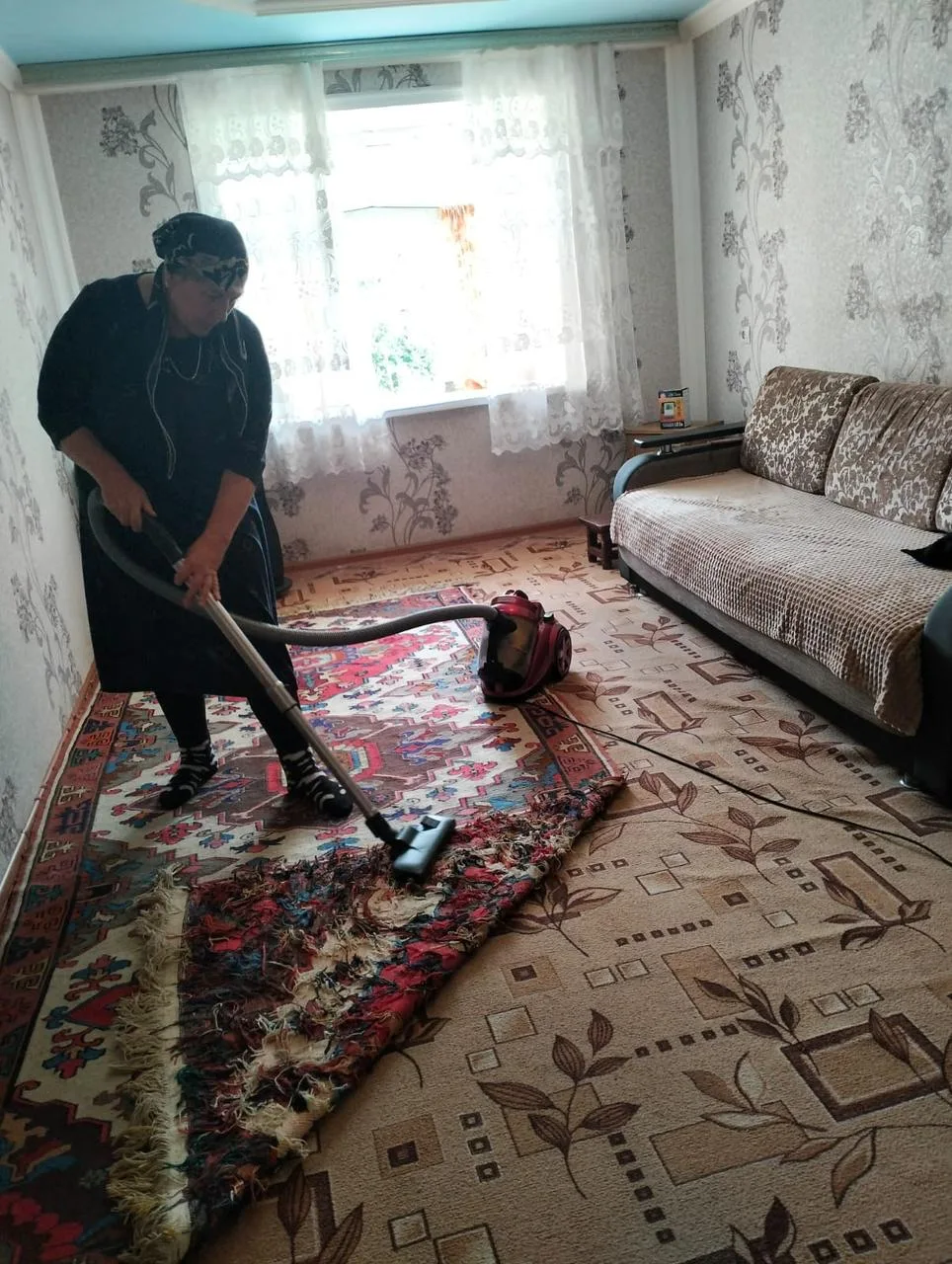 🌿 **ПОМОЩЬ РУКАМИ И СЕРДЦЕМ: ОТ ОГОРОДА ДО ЗДОРОВЬЯ** 🌿

Забота о наших подопечных не знает границ