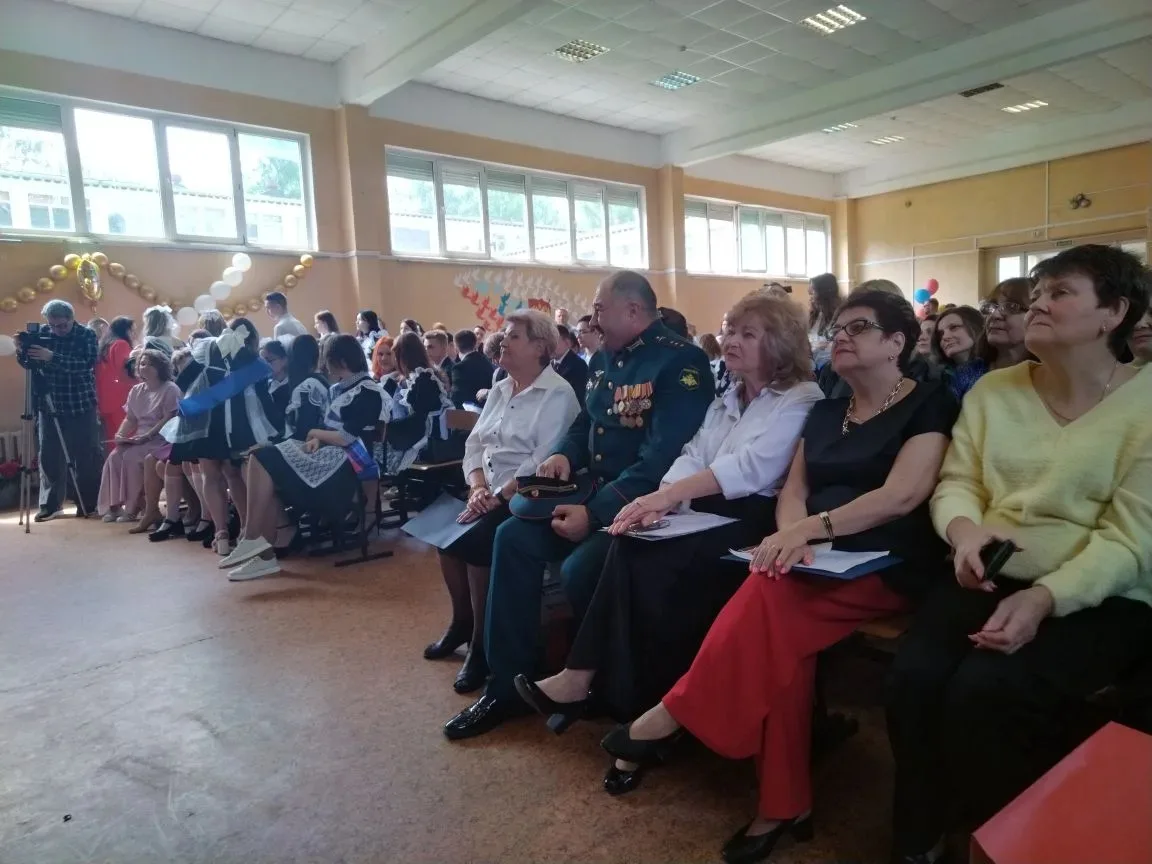 🔔ПОСЛЕДНИЙ ЗВОНОК 2026

✨Событие, которое вызывает бурю смешанных чувств – радости и светлой грусти