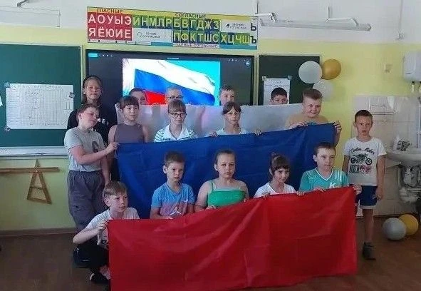 🤝 ДЕНЬ ДРУЗЕЙ В ЛДП
Сегодня в нашем пришкольном лагере прошёл день, посвящённый одной из самых важн