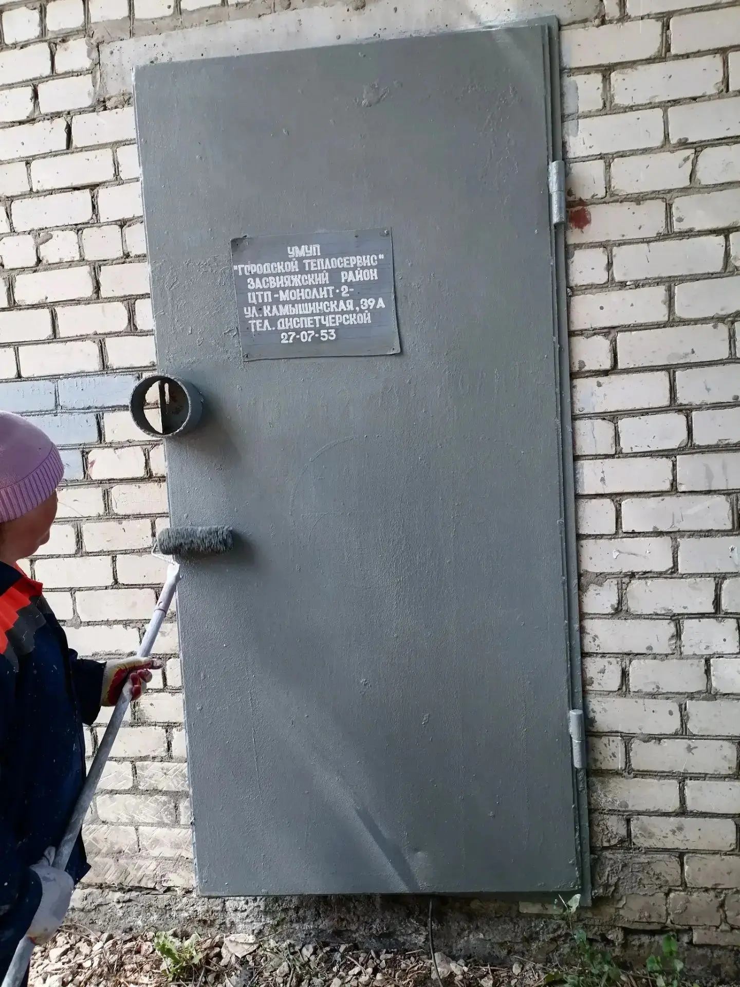 Пока одни наши сотрудники меняют сети и ремонтируют оборудование, работники Цеха по ремонту, монтажу