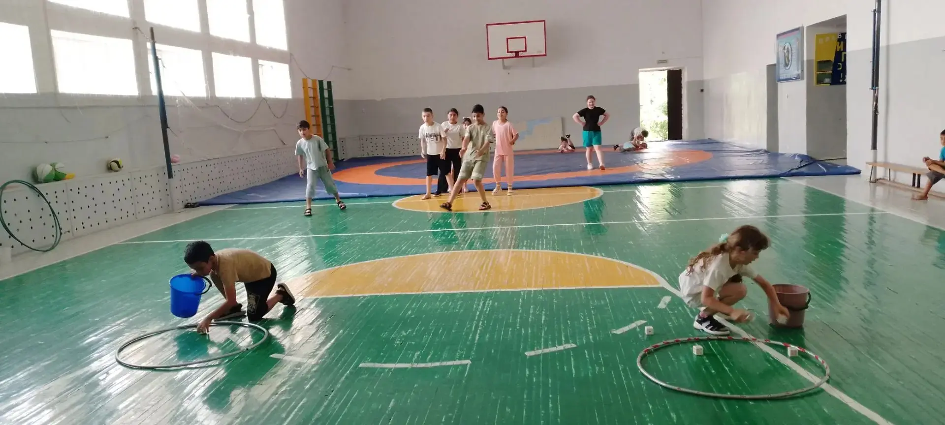 📸 День профессий в нашем лагере: как это было

20 июня в нашем пришкольном лагере прошел тематическ