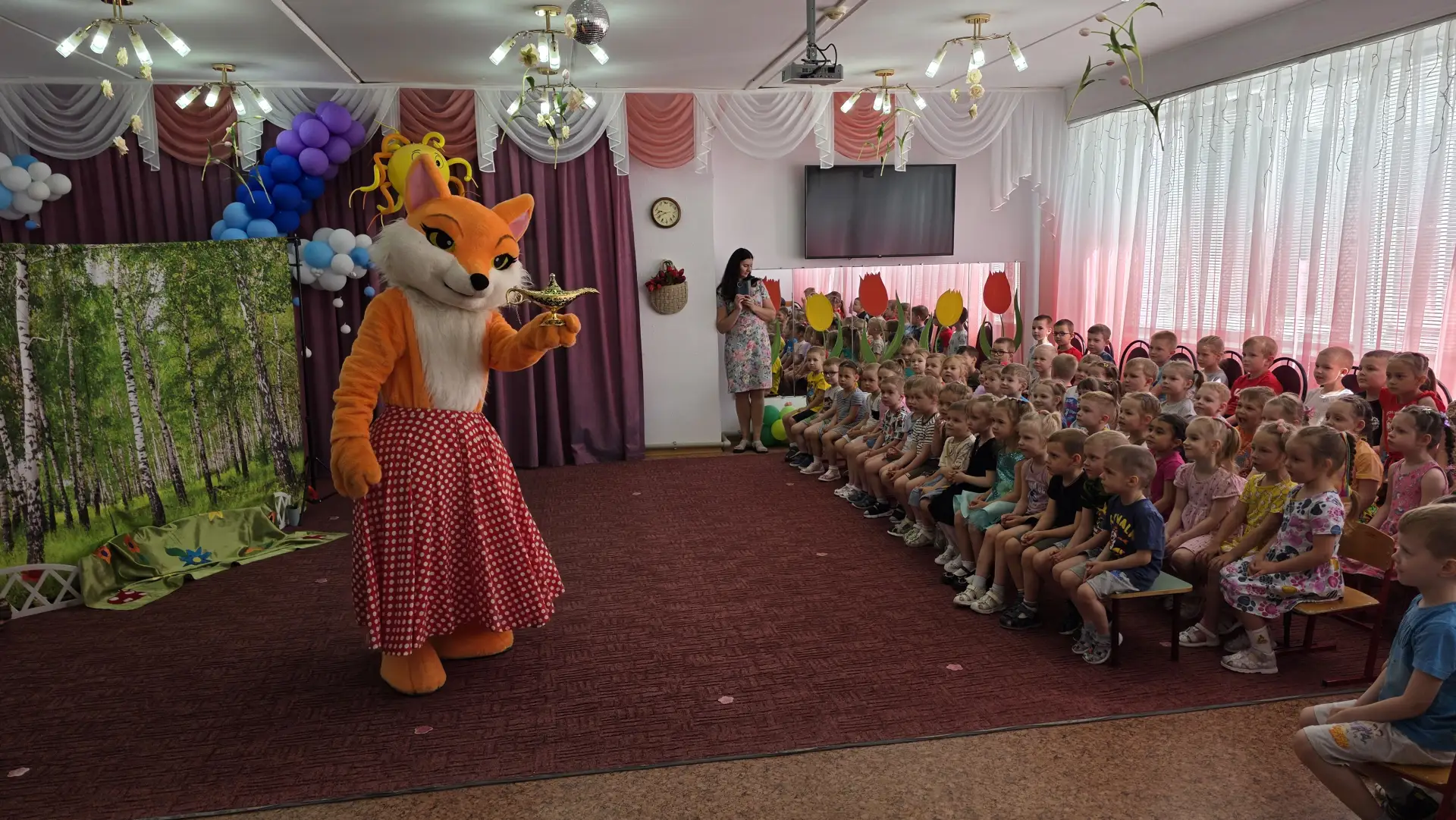 🎉 Волшебный праздник в детском саду! 🎉

Студия «Классный час» подарила ребятам незабываемую игрову