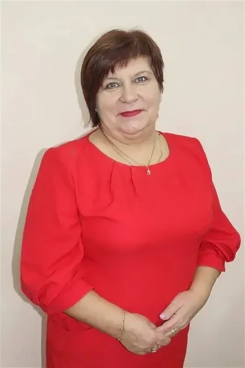 🤗 Сегодня мы сердечно поздравляем с юбилеем, учителя начальных классов, Цыбину Марину Борисовну. 
�