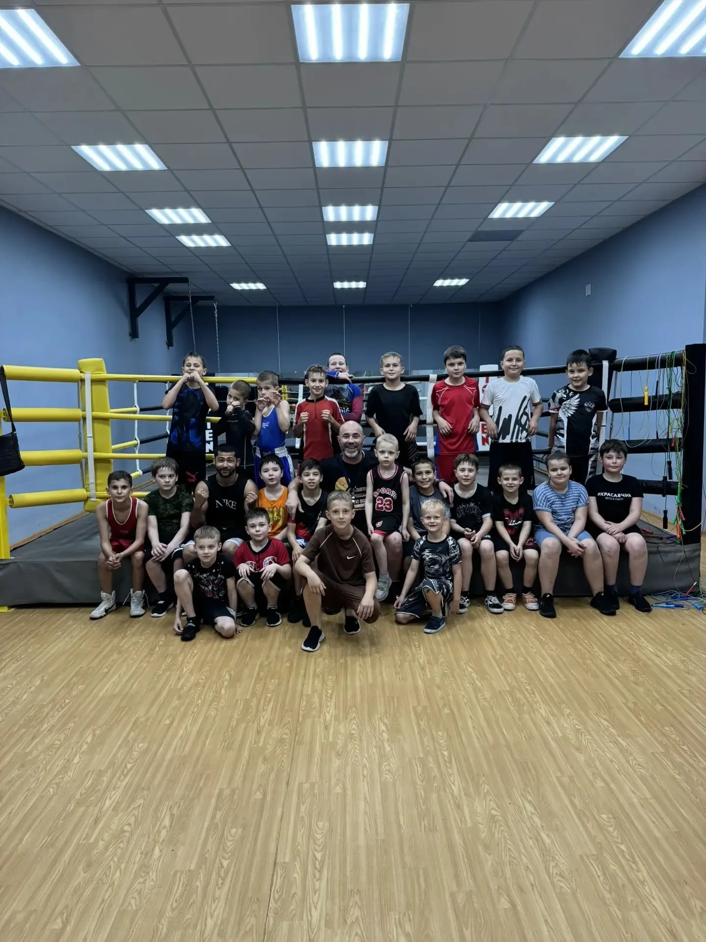 Учебно - тренировочный процесс боксу💪🥊🇷🇺

#МинспорттуризмДНР#ГБУ_ДО_ДНР_СШ_ПОЛИТЕХНИК#тренировка