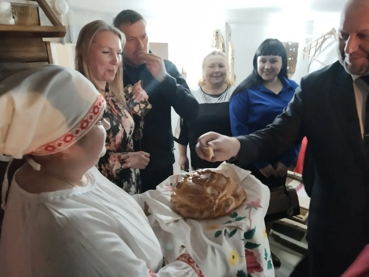 В Мокроусово открылся после капитального ремонта обновленный краеведческий музей 

☝️Музей был основ