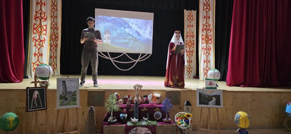 4 июня в зале Дома культуры с.п. Берд-Юрт состоялся торжественный концерт, посвящённый 34-й годовщин