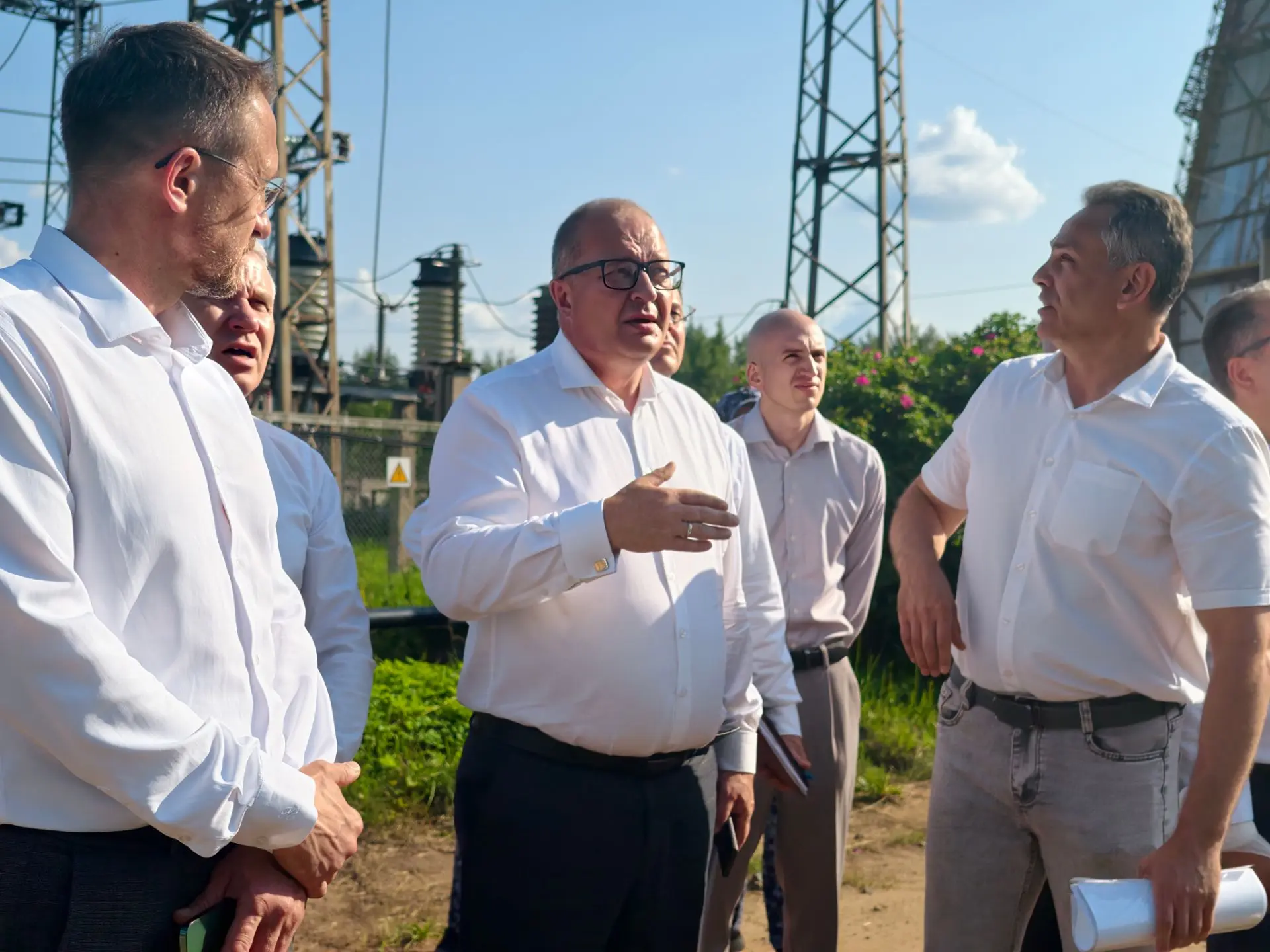 🤝 Провели выездное совещание в ТГК-2. Главный вопрос — готовность теплосетевого комплекса к предсто