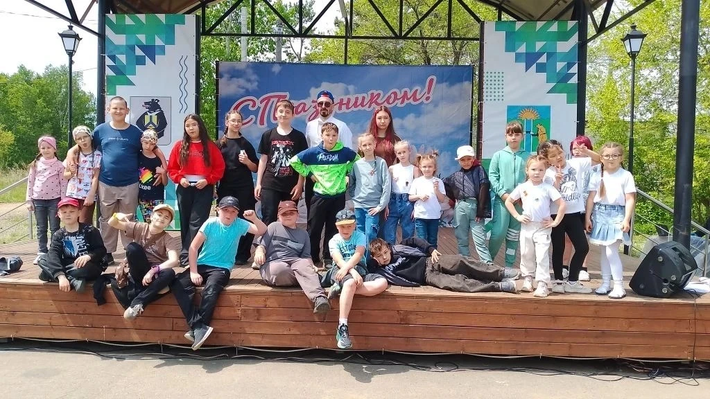 📢 Не успеваем за яркими событиями! Столько всего происходит в нашей школе, что мы едва поспеваем де