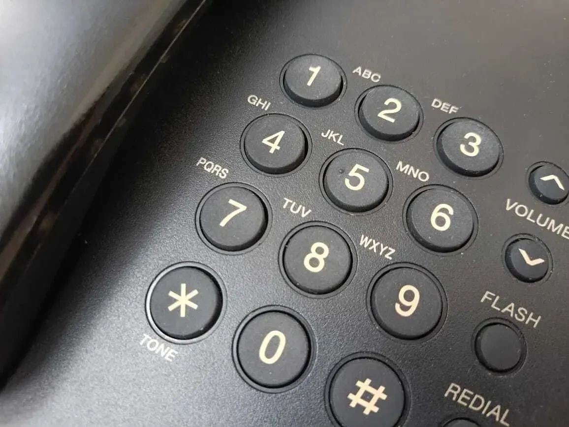 Прямая линия Губернатора Новосибирской области📞 
📌25 февраля 2026 года в общественной приемной Губ