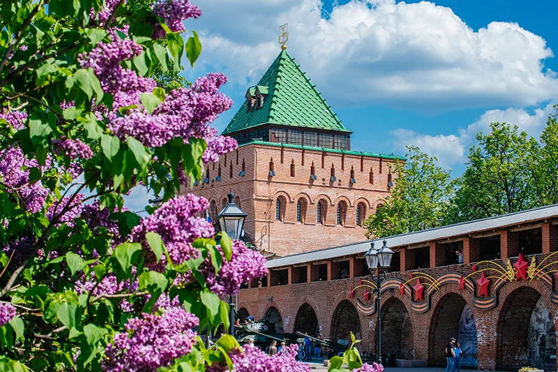 🎉 Мечтаете окунуться в атмосферу старинного русского города, где история живёт в каждом камне, а ви