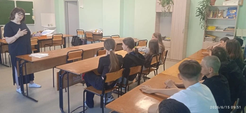 ШКОЛЬНЫЙ ПАТРУЛЬ. ДЕНЬ ДЕСЯТЫЙ.

🌅 Бодрое утро. 
День традиционно начался с энергичной зарядки на с