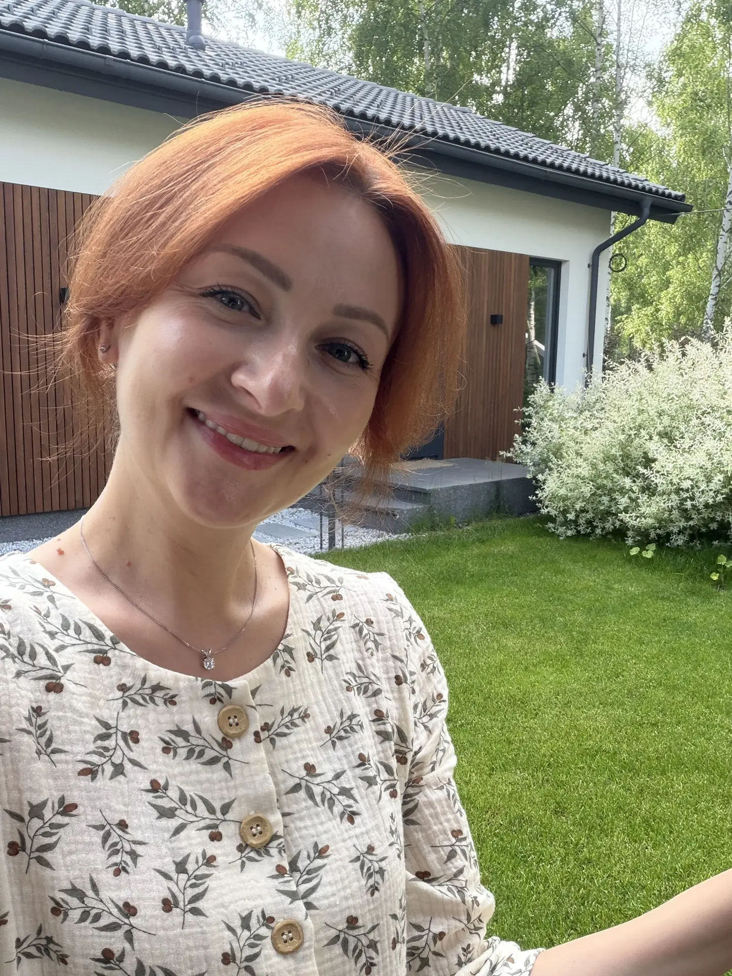 С Днём России, дорогие! 🇷🇺

Очень люблю свою страну всей душой - каждую берёзку, каждый закат. 
И 