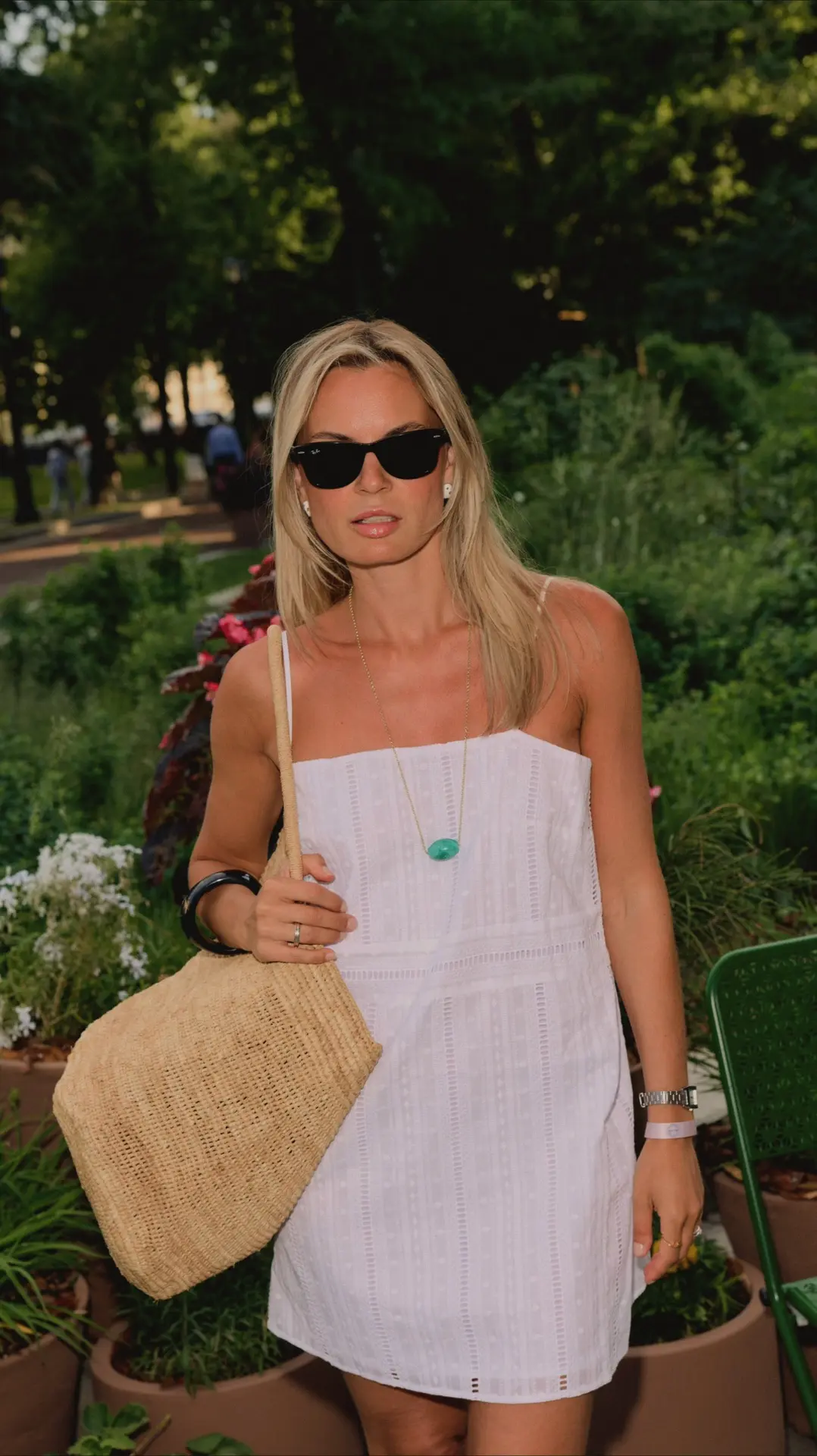 И вчерашний #lookoftheday 

• платье Снежная королева 
• пиджак Country Textile 
• вьетнамки 12 STOR