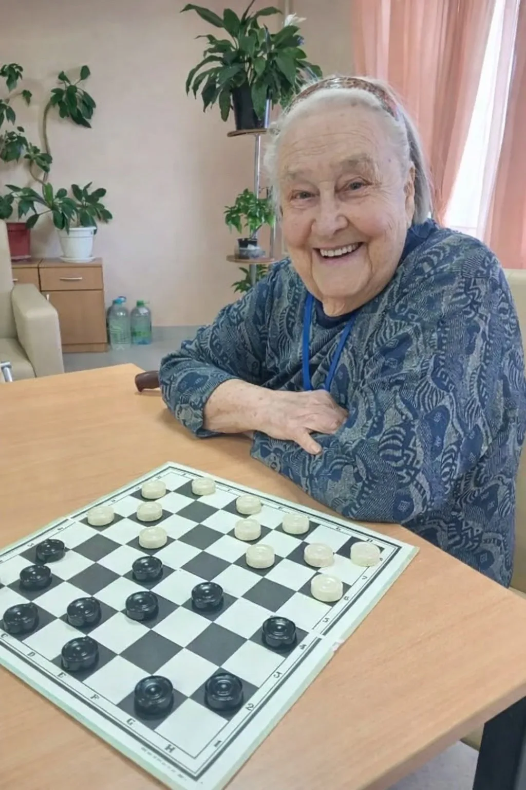 🎲 Состоялись уютные настольные игры! 

За увлекательным процессом игры в домино и шашки, мы делилис