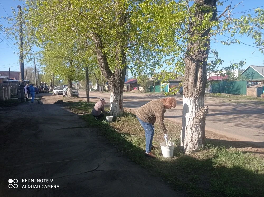 Чистота по плану: водоканал вышел на субботник
В рамках проведения весеннего месячника санитарной оч