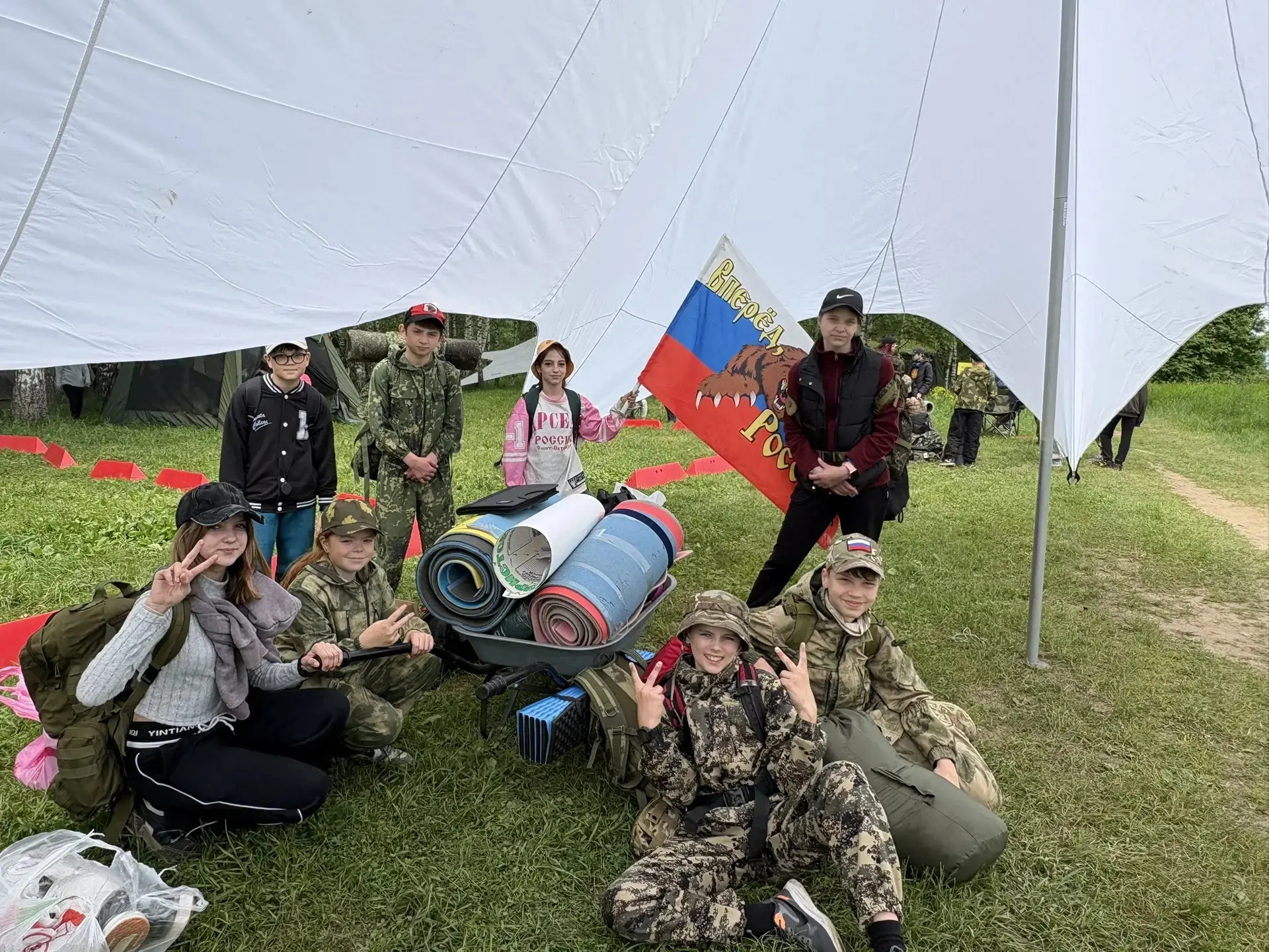 🏕️ Вести с полей: команда «ФряновОК» вернулась с победой!

Команда «ФряновОК» из МБОУ СОШ №25 им. И