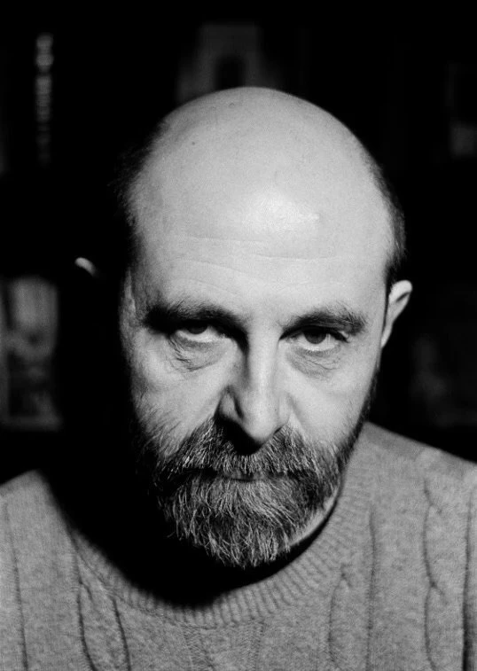 Самый лучший, самый эффективный способ воздействия на близкого человека — это давать ему что-то, а н