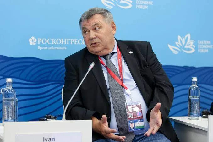 ⚡️Основатель крупнейшего рыбопромышленного холдинга, ГК "Антей", Иван Михнов заключен под стражу.

Э