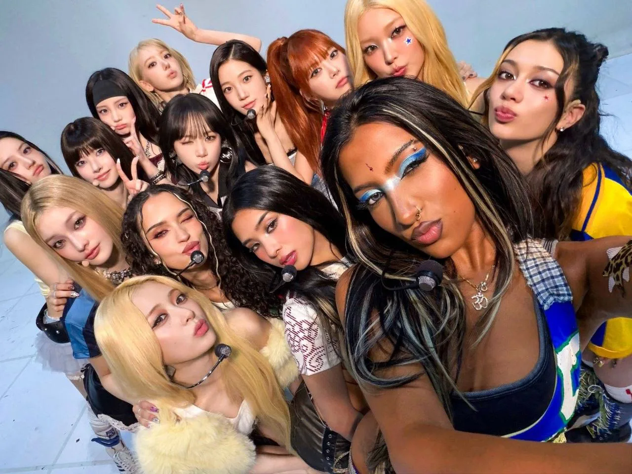 🔺LE SSERAFIM, ILLIT и KATSEYE выступили с «ICONIC BY MISTAKE» на M!Countdown.

Также стало известно
