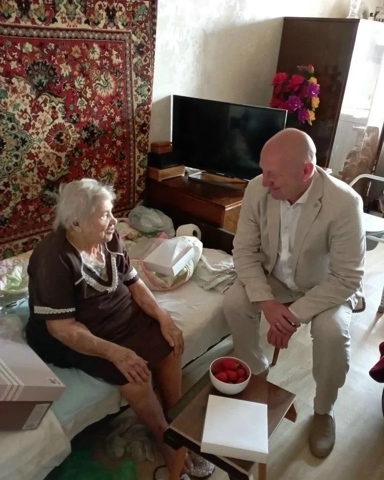 Новое Измайлово | Балашиха | Москва 🏡

Сегодня глава управы района Измайлово лично поздравил ветера