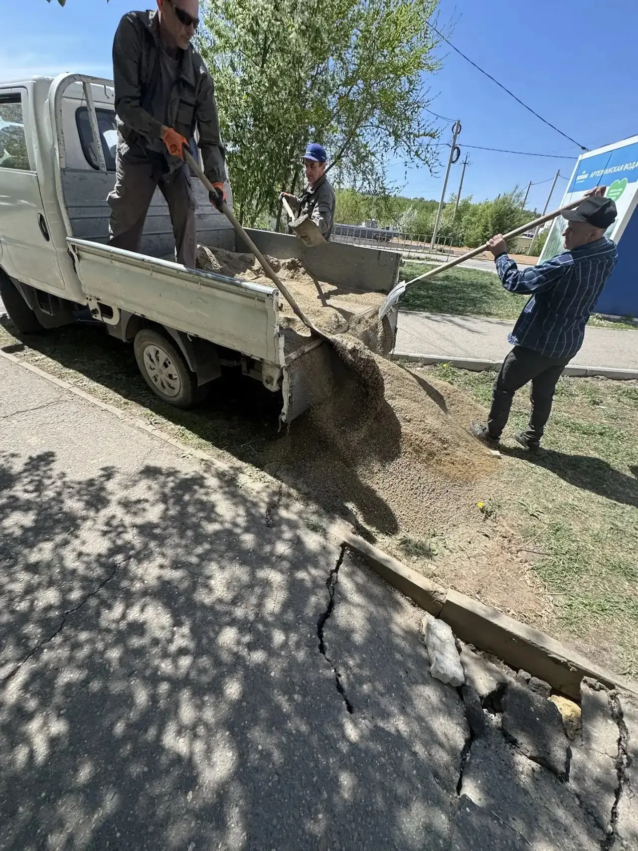 Активно готовим дворы и дома к лету!  Чтобы вам было уютно и красиво ДОМА.
Работы за прошлую неделю,