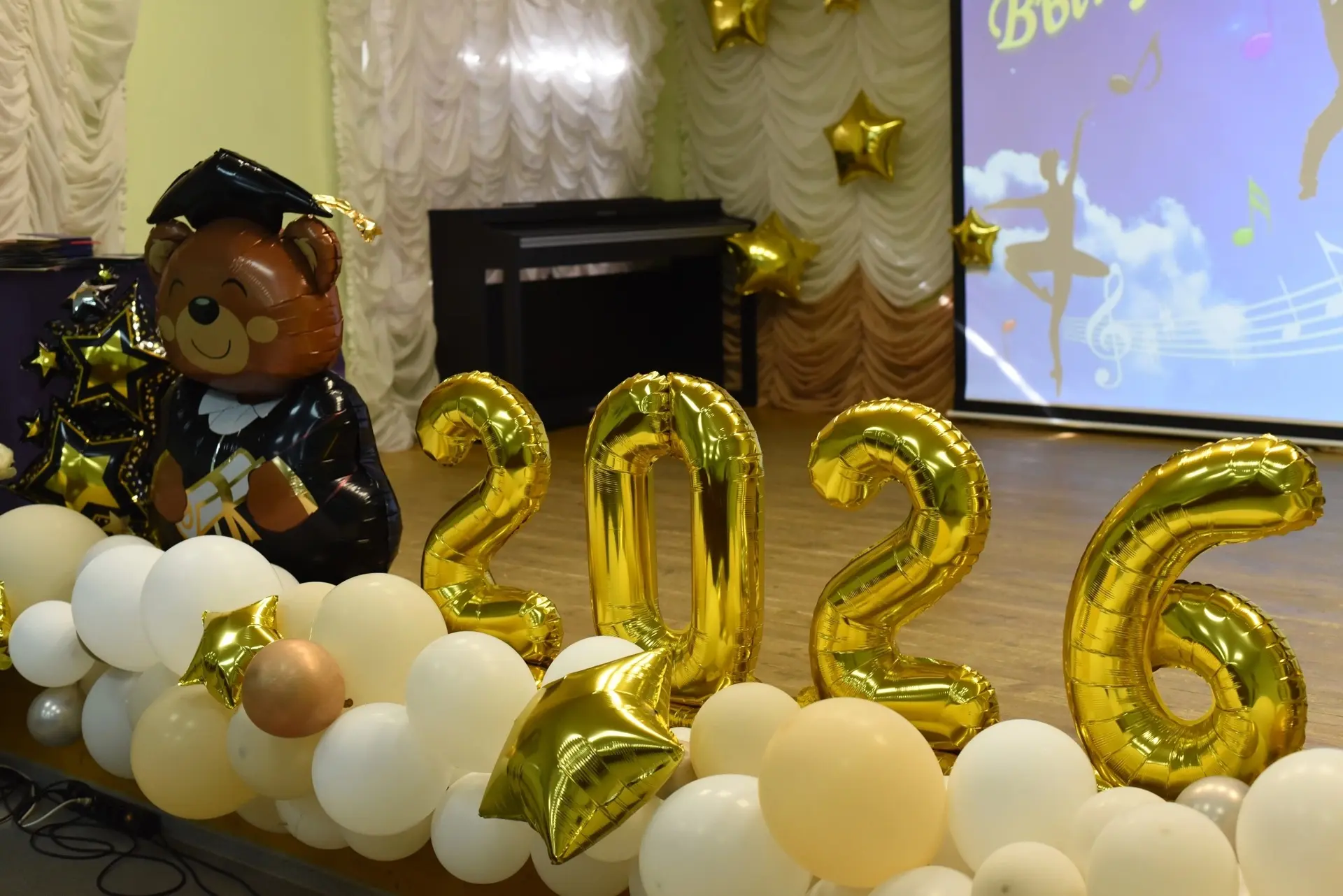 8 июня в Детской школе искусств города Короча прошел выпускной вечер!
 Молодые и увлечённые искусств