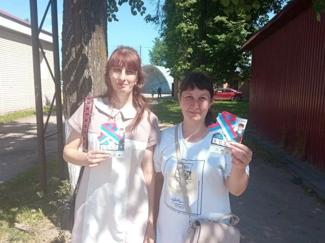 #ДеньРоссии
Патриотическая акция «Ленточка России» — мы помним, мы гордимся!
Лента-триколор — миниат