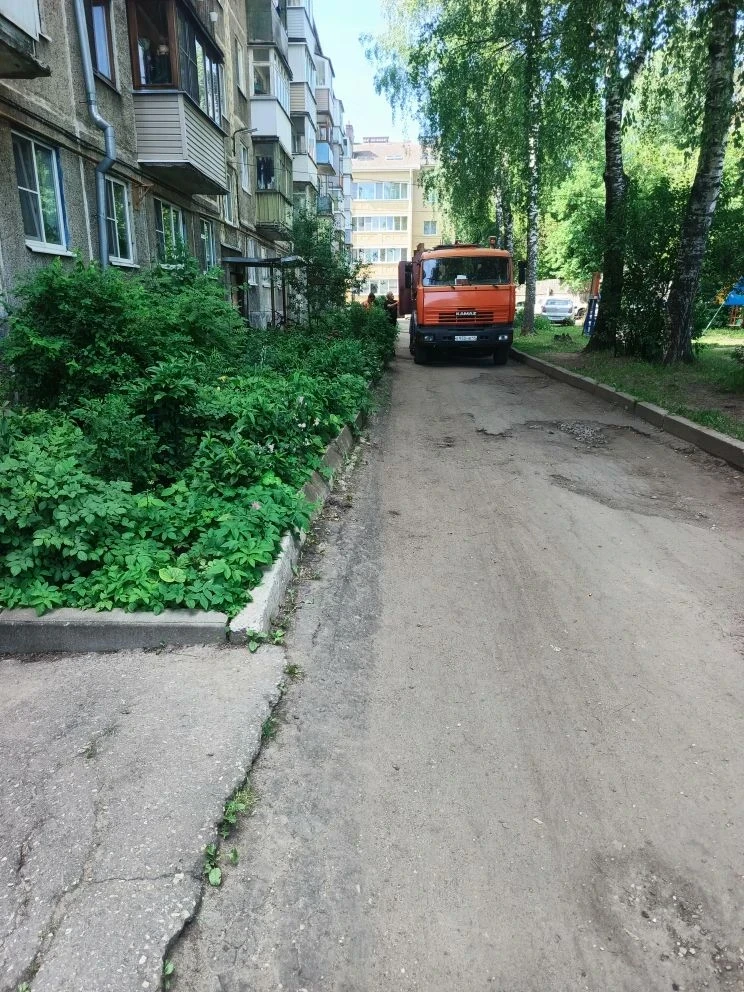 Сегодня специалисты МУП г. Костромы «КостромаГорВодоканал» провели профилактическое обслуживание кан