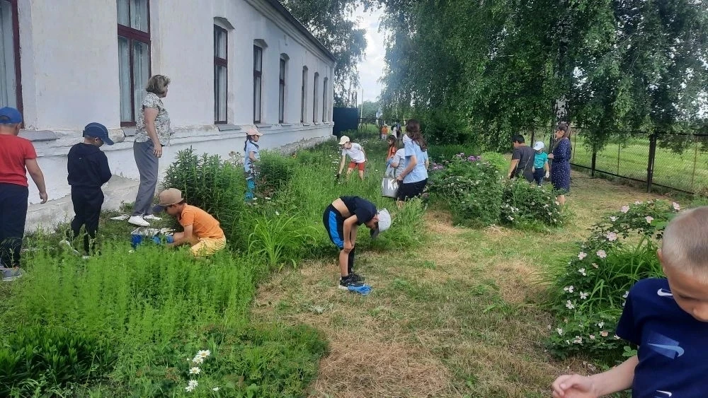 В нашем оздоровительном лагере седьмой день стал настоящим праздником спорта и активности! Утро нача