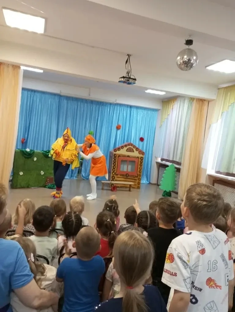 🎭 Очередной раз наши неутомимые педагоги удивили всех своей выразительной игрой!
Вот уж где действи
