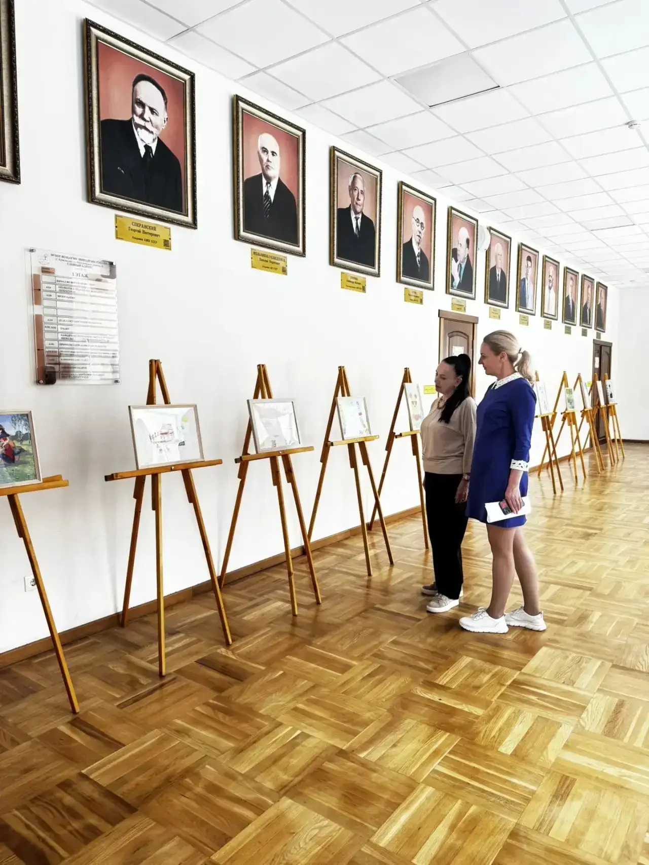 Профсоюзная организация сотрудников КубГМУ организовала яркую и красочную выставку, приуроченную к п