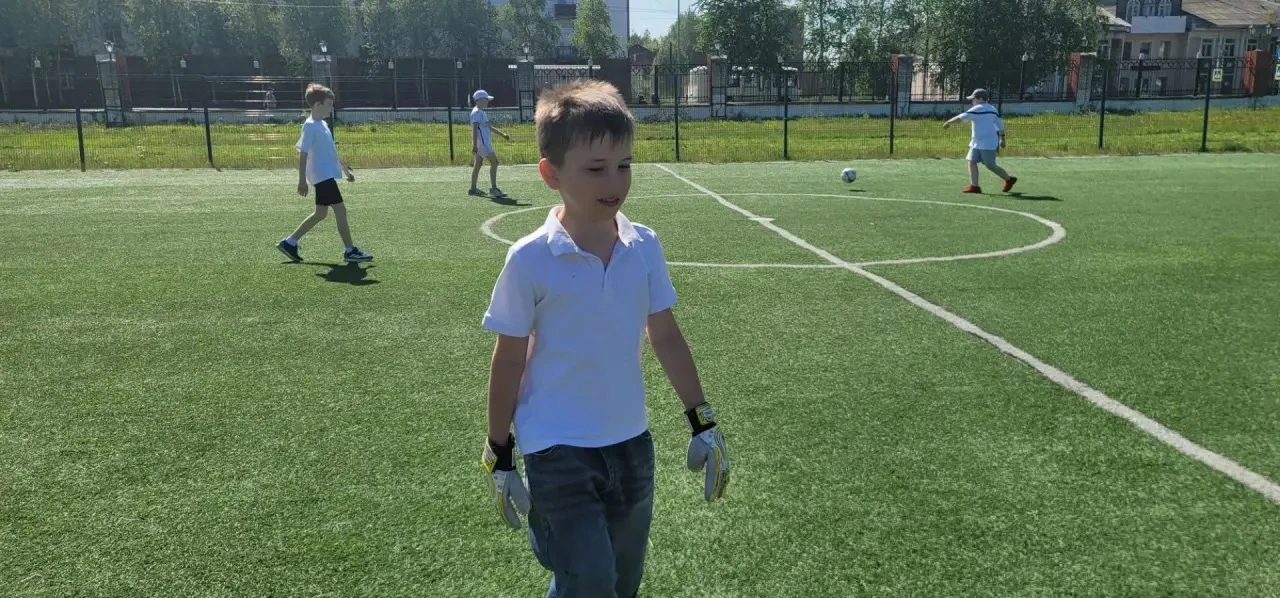 ☀️Насыщенный понедельник в летнем лагере! 

💪Утро понедельника для отрядов летнего лагеря началось 