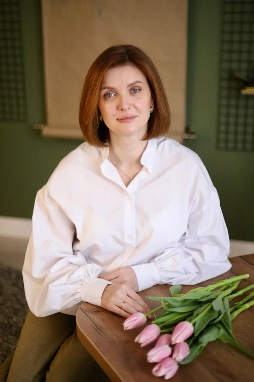 С 8 Марта, наши дорогие 🩷

Спасибо, что доверяете нам самое сокровенное – свою красоту и настроение