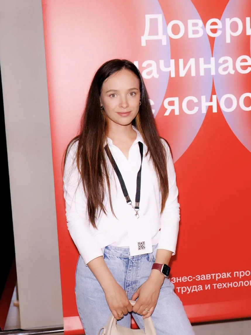 «Мне отказал ИИ»

Фраза, которую я слышу все чаще, и на днях на бизнес-завтраке hh.ru про ИИ в найме
