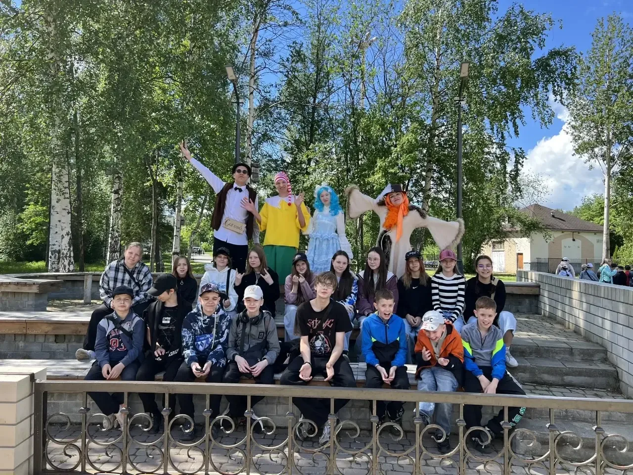 ☀️ Ура, лето! Наша смена в школьном лагере официально началась! 🎉
Долгожданный момент настал — мы о
