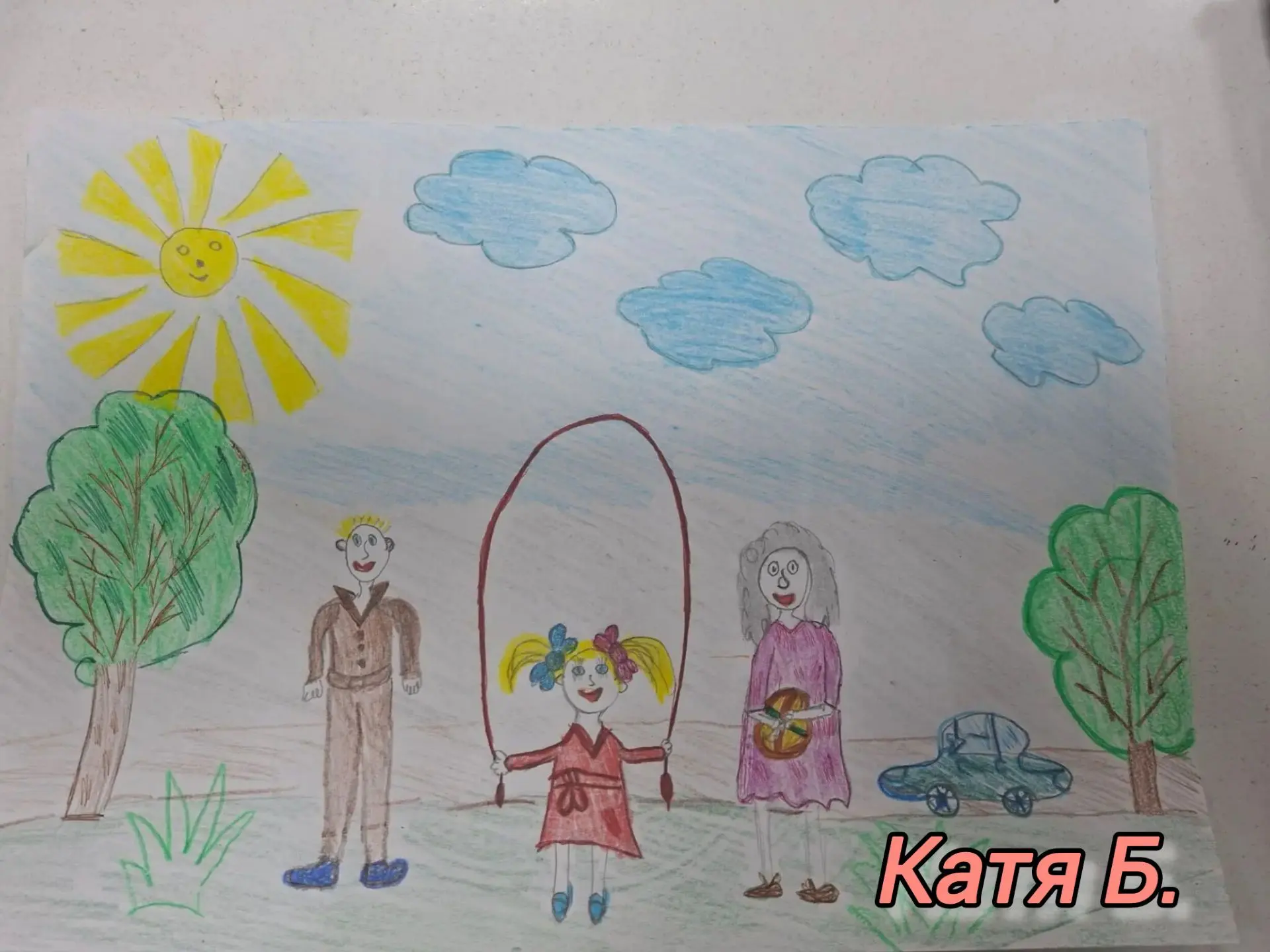 ✨В рамках недели правовой защиты детей ребята из группы «Солнышко»🌞 нарисовали рисунки  на тему: «Я