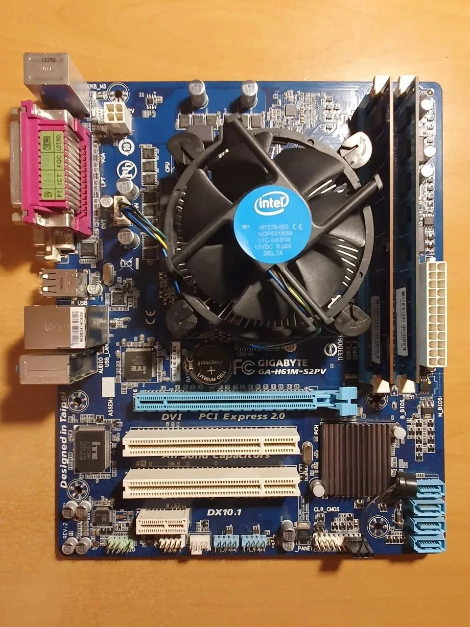 Комплектующие на ПК. 
В продаже процессоры s1155, s1150, оперативная память DDR-3, pc 1600 MHz, план