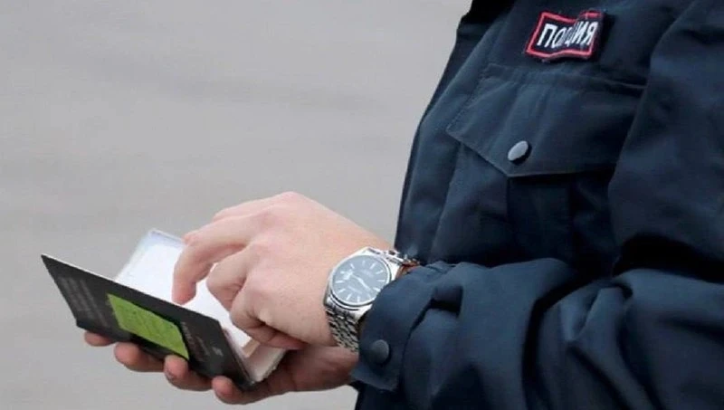 20 мигрантов выгонят из страны после рейда в Красноярском крае

В Енисейском округе Красноярского кр