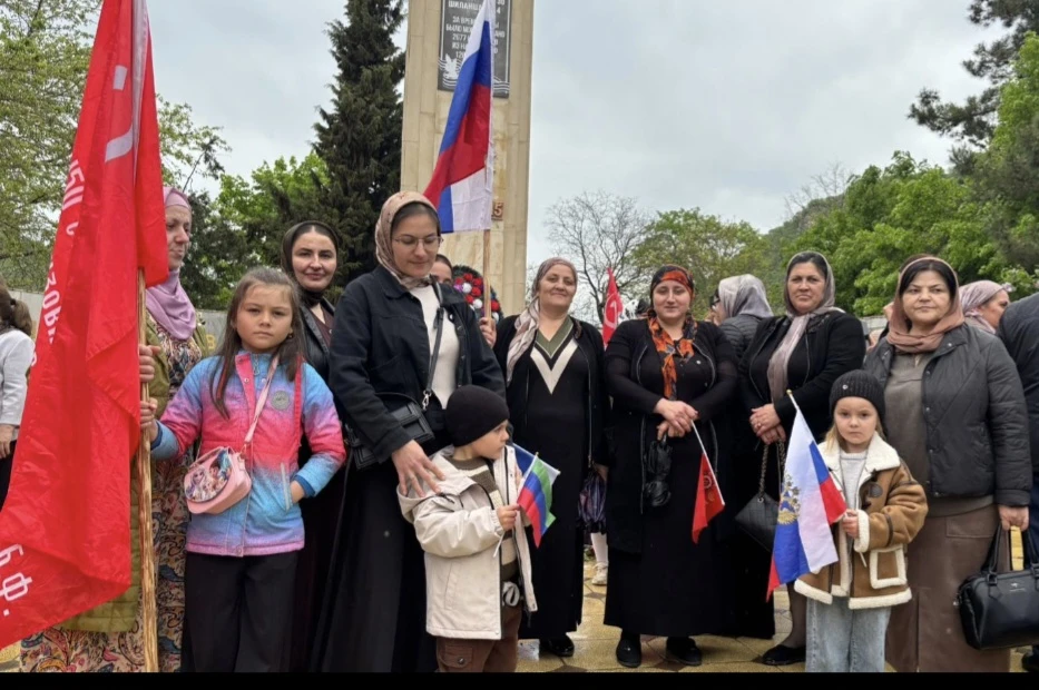 🎖️ Коллектив МКОУ «Джирабачинская СОШ» принял участие в Параде Победы 9 мая

9 мая — особенный день