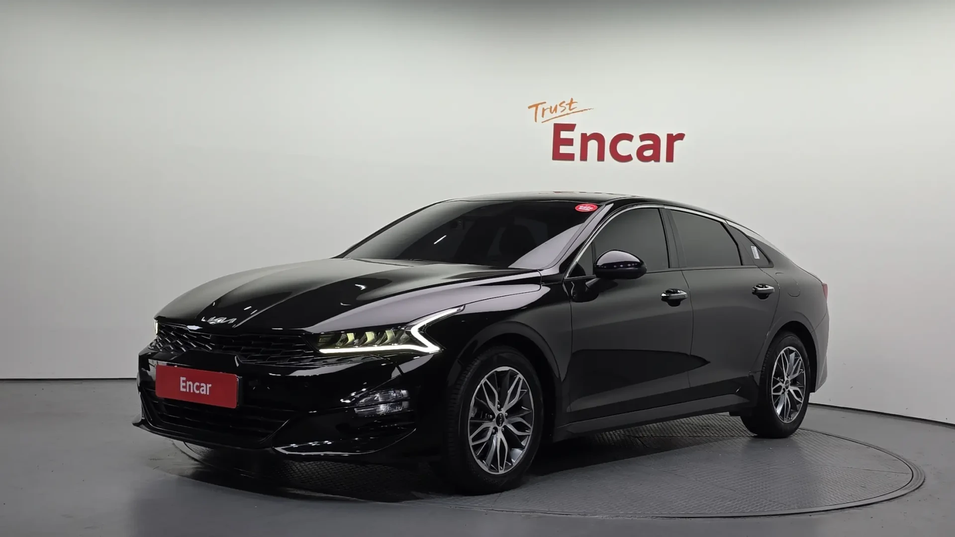 Из Кореи, доступен к заказу

Kia K5 2021 год 2.0 л 160 лс   
Пробег 70.202 км
Цена под ключ в Екб 2.