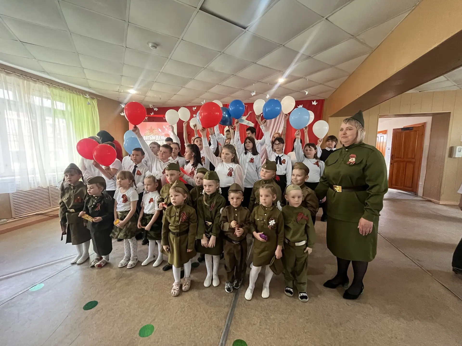 🎉 8 мая состоялся III сельский концерт «Девятый день большого мая»!

В посёлке Подгорный, 8-го мая,